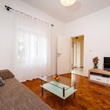 Apartment Eva 马斯莱尼察 外观 照片